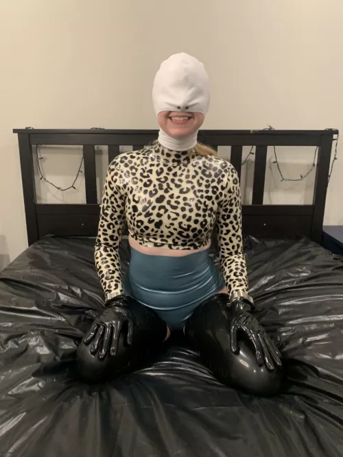 Ready to serve by Couple_of_Perverts