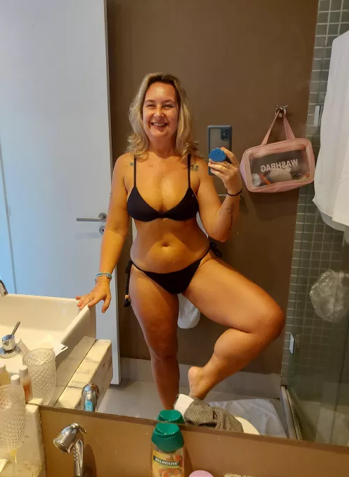 Ready to the beach, lets go by onlymels18