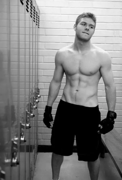 Ready to workout posted by gaypicsposter_