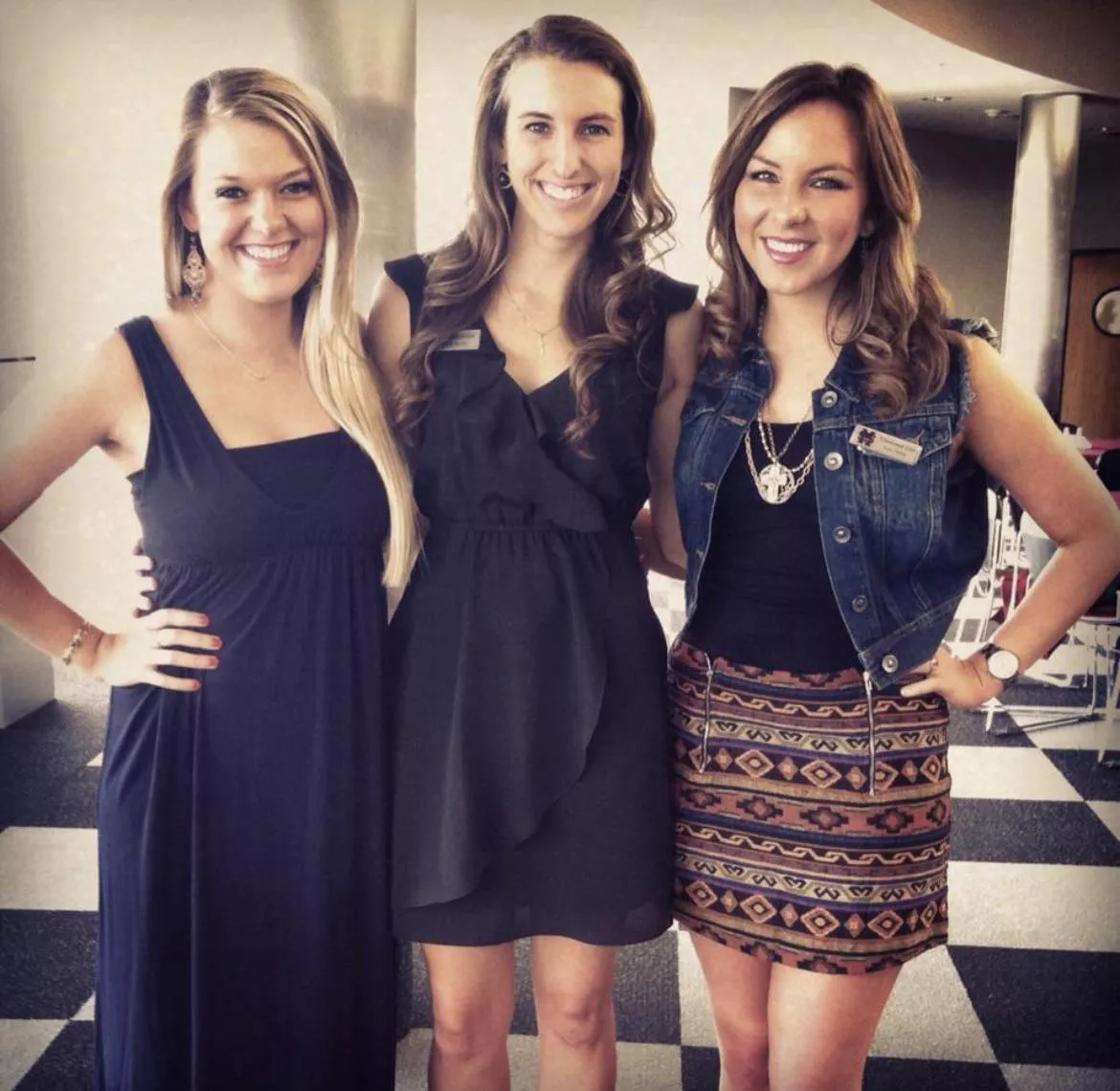 Real Estate posted by hybridchicken2000