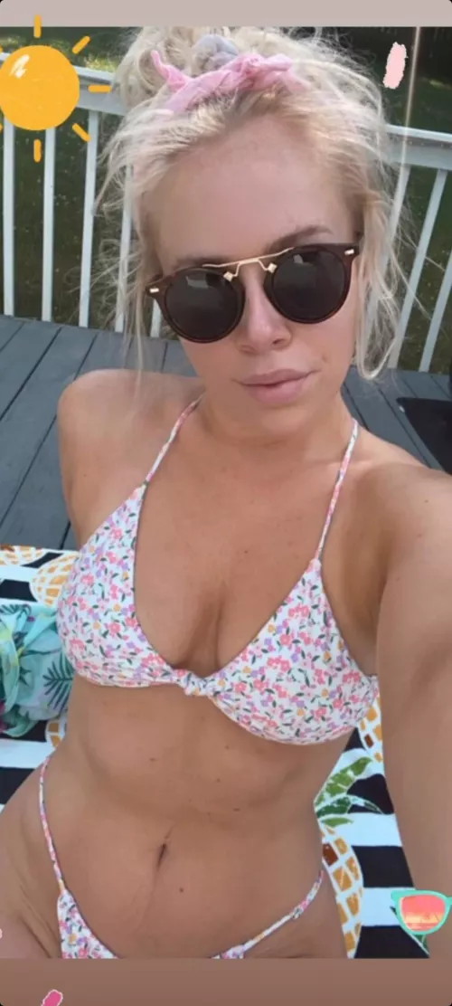 real sexy by becauseican17