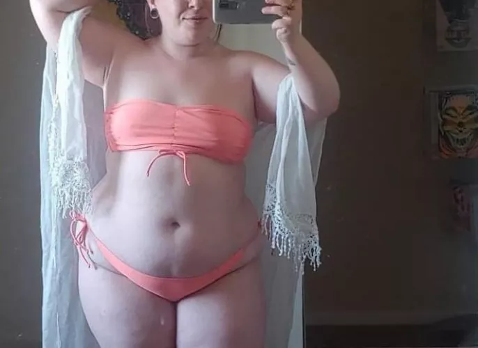 Really feeling myself again, I'm the most grateful kitty. by ladymaemargaret