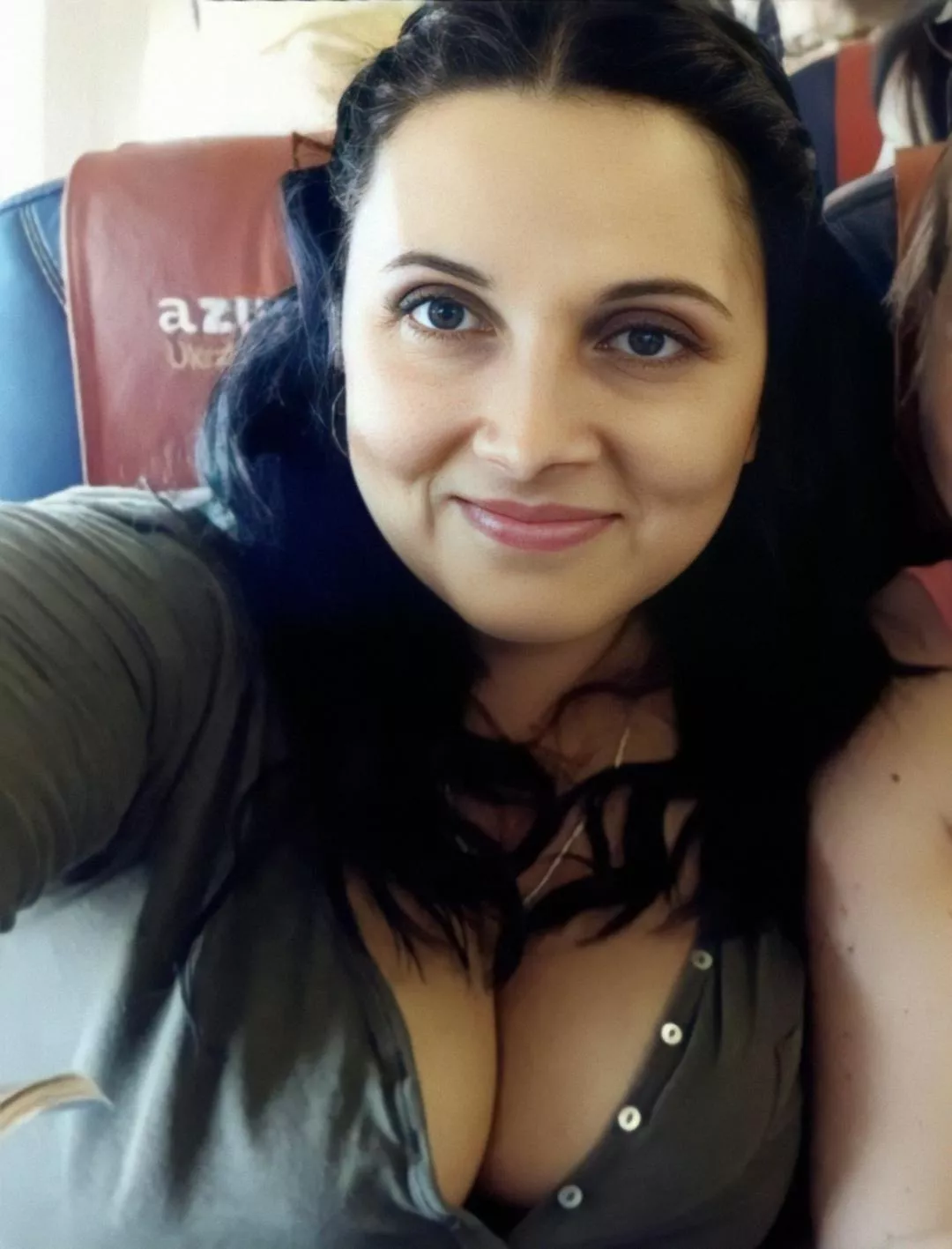 Really want to humiliate me? 100 upvotes and I'll be forced to upload pics of my mom in her bikini. posted by Recent-Rice9157