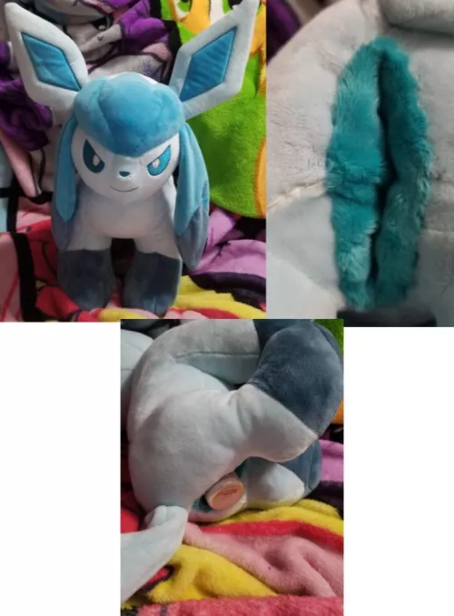 Recently commissioned NSFW fuckable pokemon eeveelution feral female Glaceon with one SPH [F] by Furry-sale
