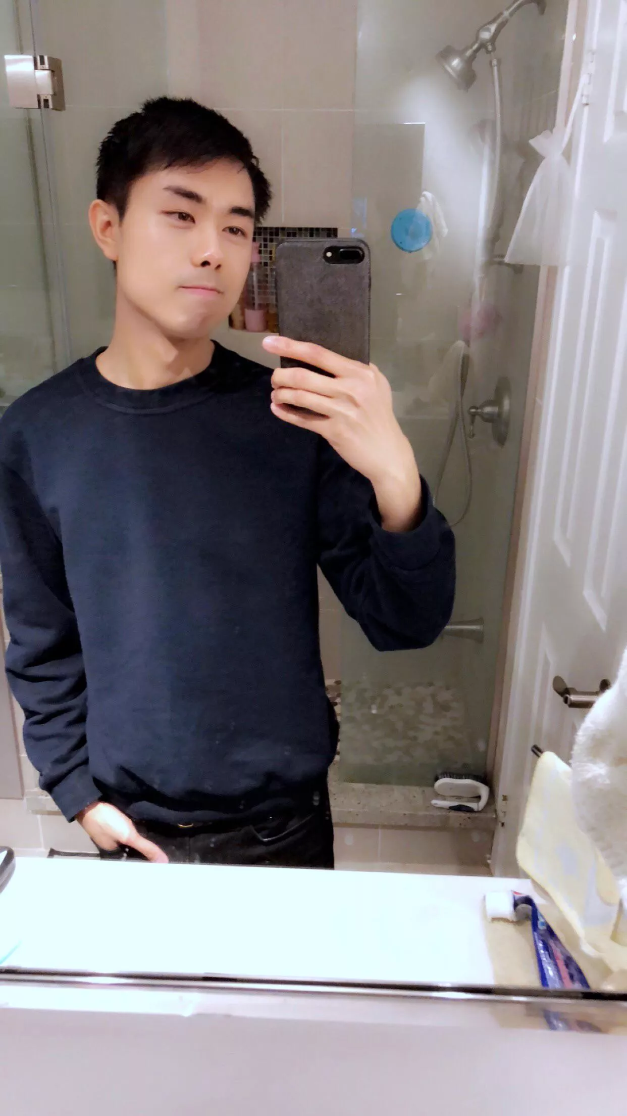 Recently got my heart broken. Looking for gaming friends to distract myself and chat! posted by TOSixGG