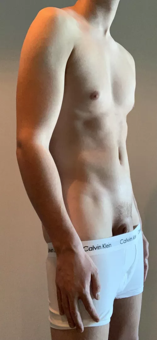 Recently let some hair grow just above my cock. Is it good like this? [24m] by 1996mvd1996
