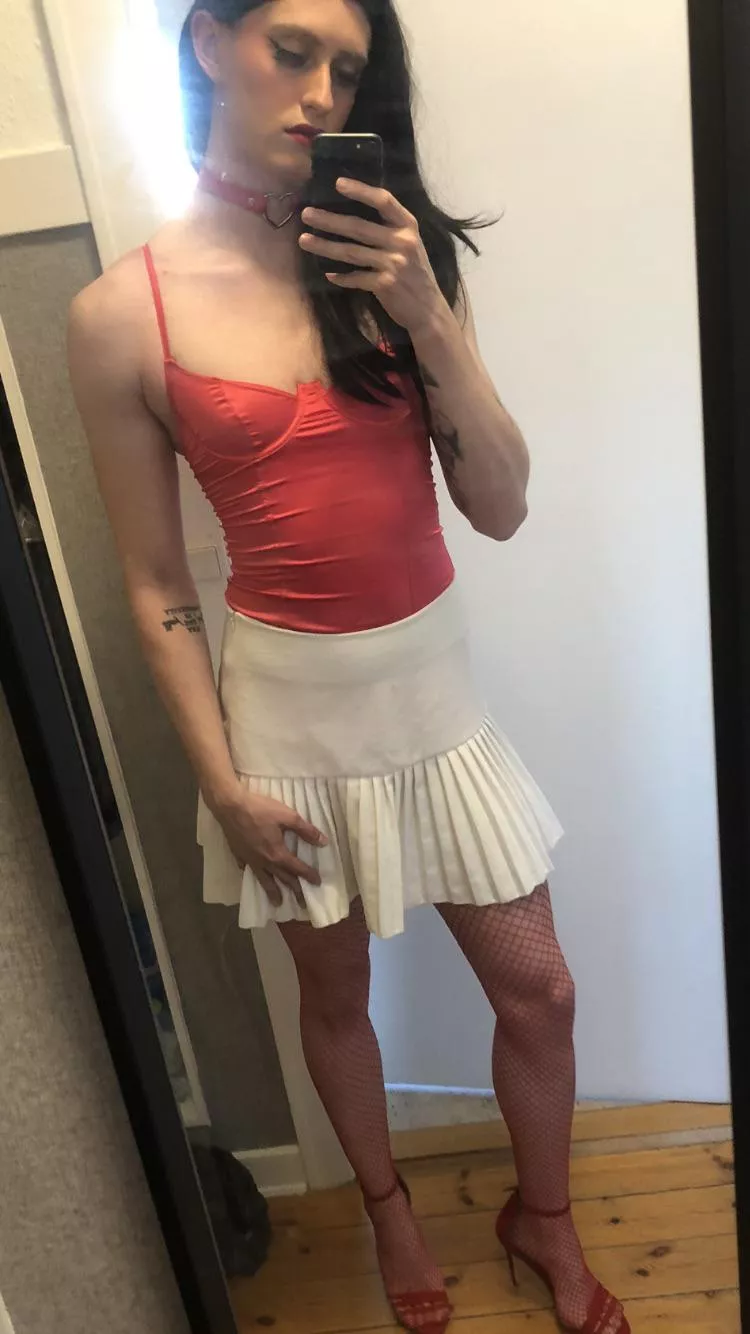 Red and white, the colors of my country :) posted by fuccthiss