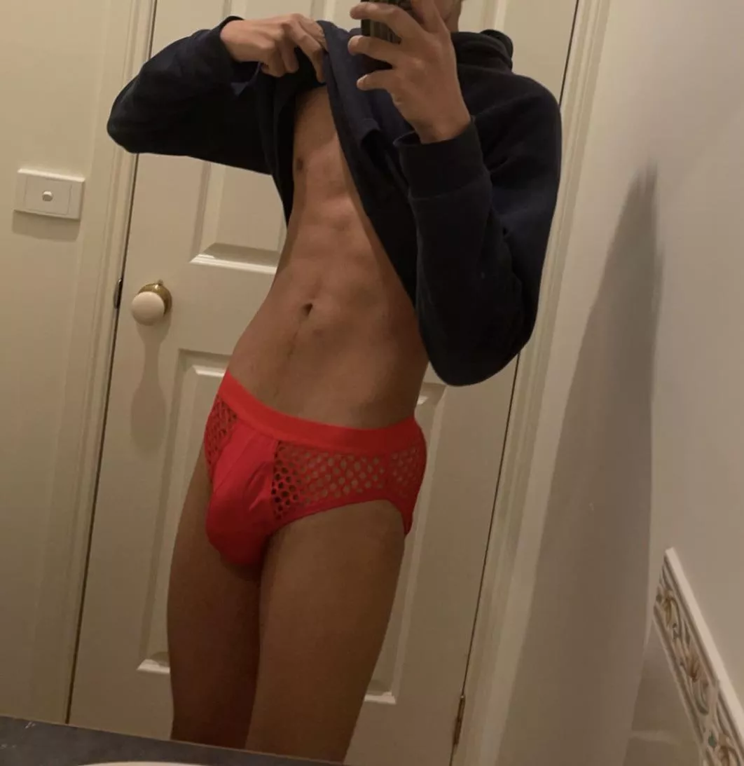 Red briefs <3 posted by shypiranha