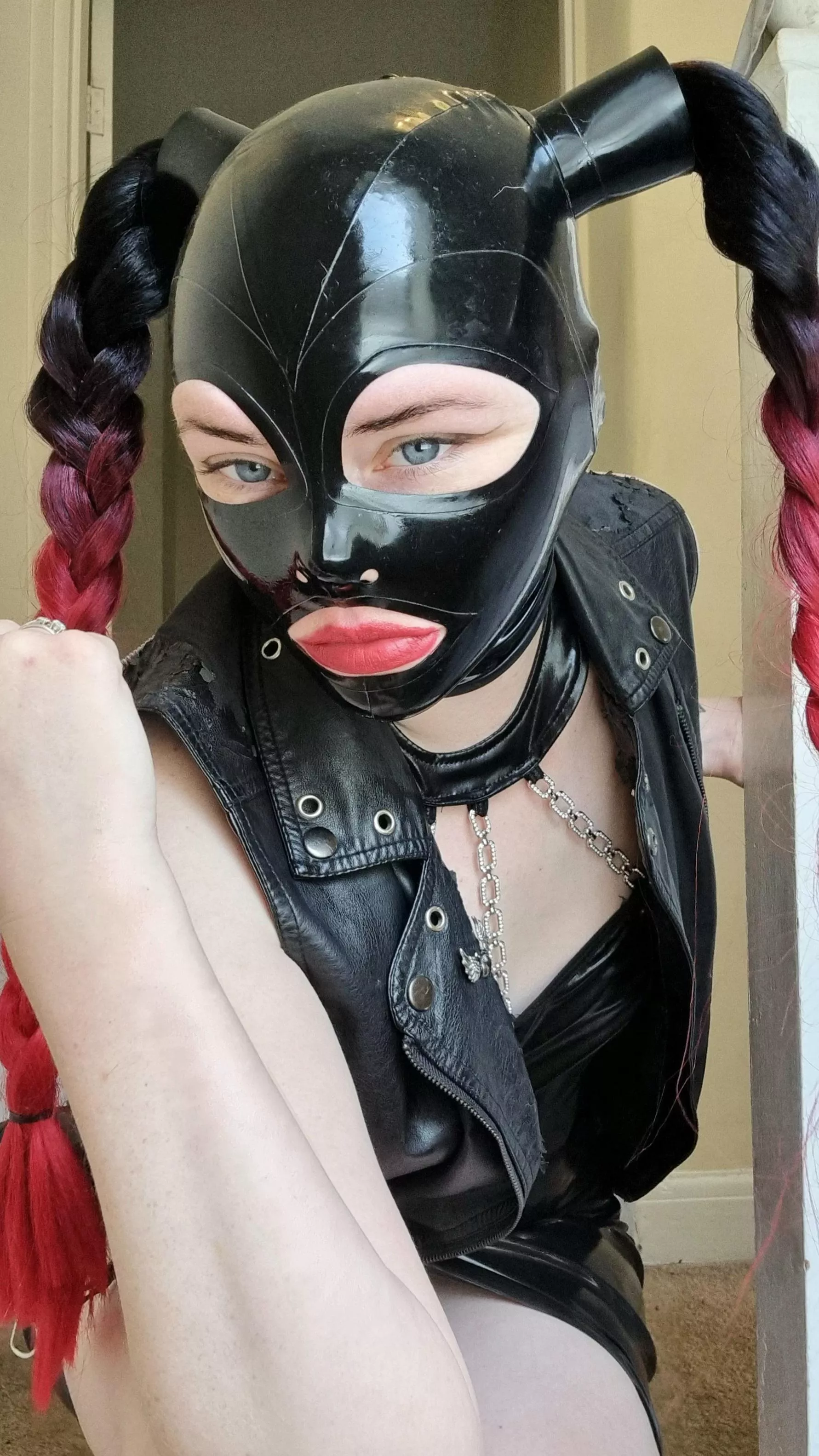Red catsuit or black catsuit next? posted by rubber_scarlett