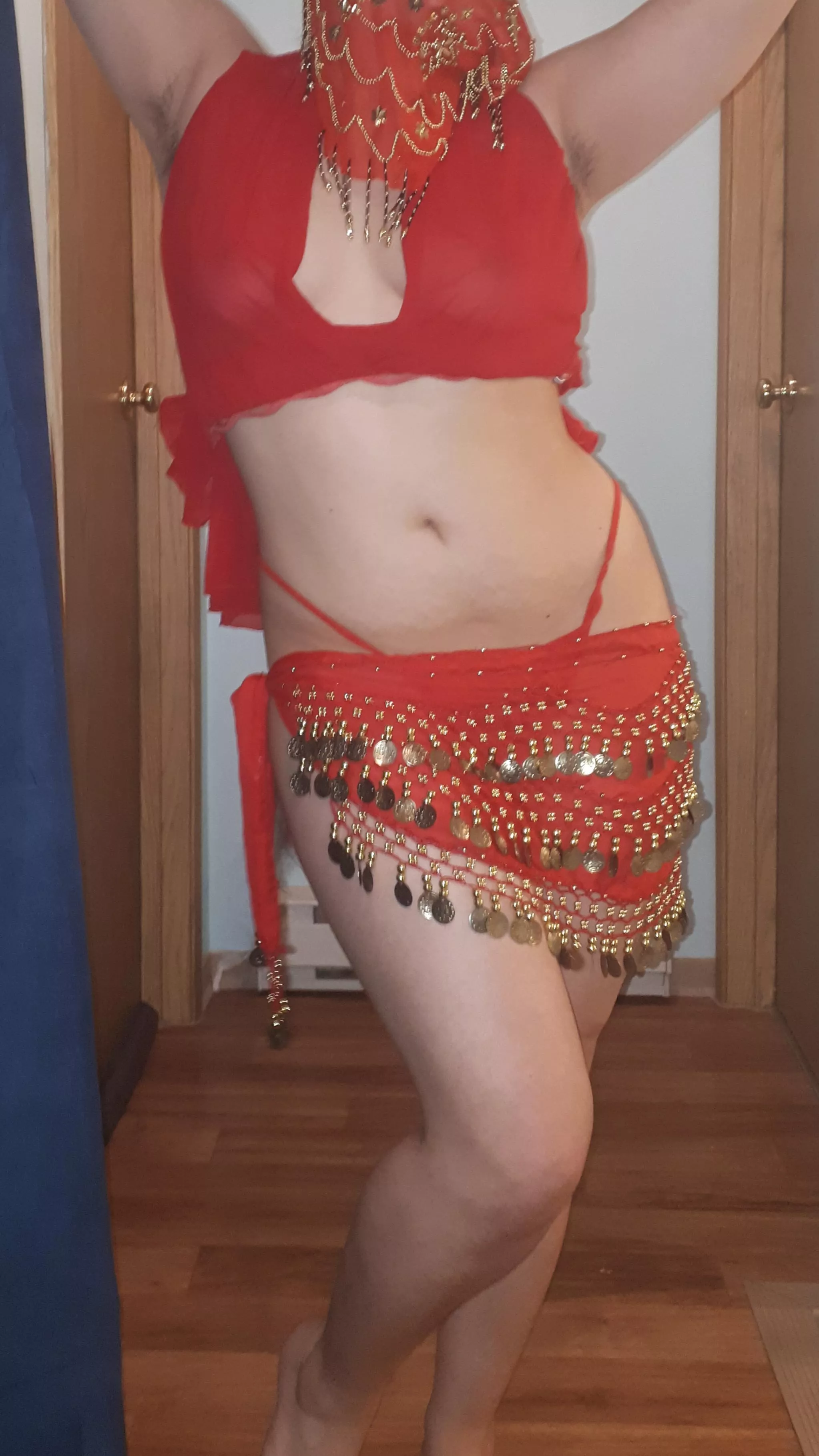 Red Jasmine is a pinup girl for all Agrabah posted by cosplaycumplay