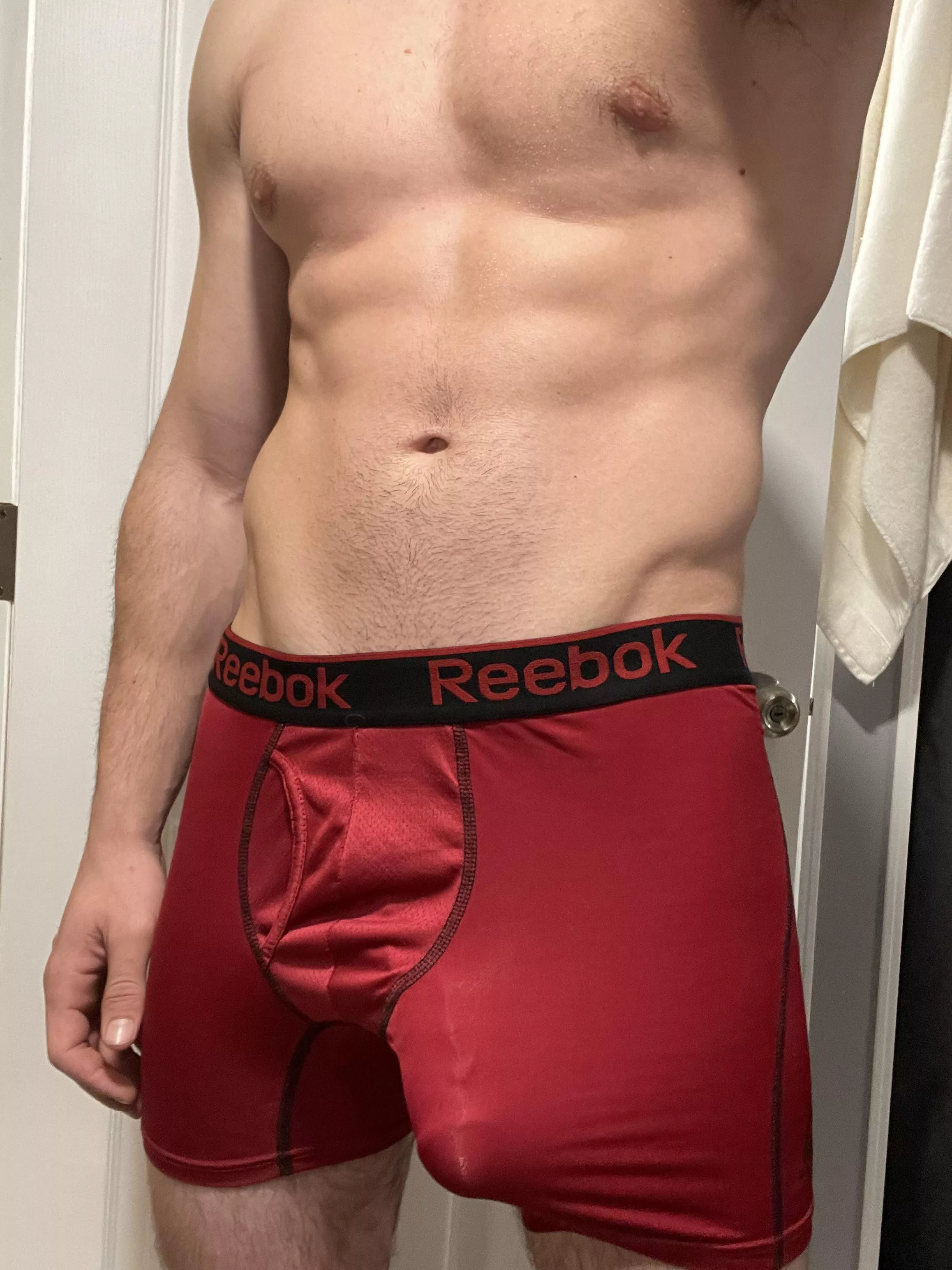 Red tonight 😈 posted by corruptmiller5