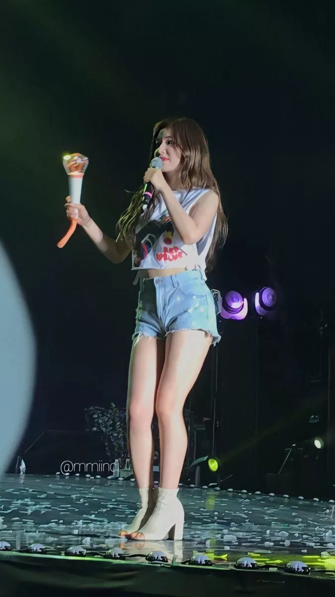 Red Velvet - Irene posted by lmemore