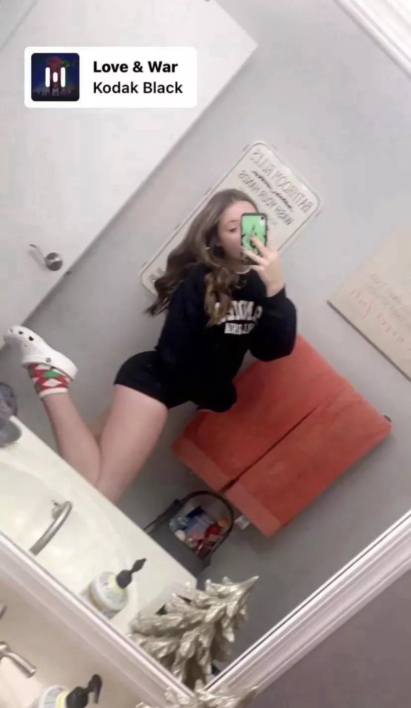 [reddit] Dad and son rp to her as my sister(dad must be 30+ and i’m son) posted by RaJr1171