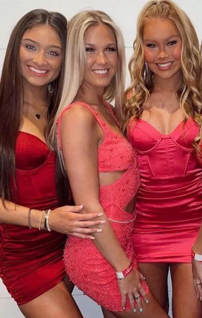 Reds n pinks posted by Chaturbater1