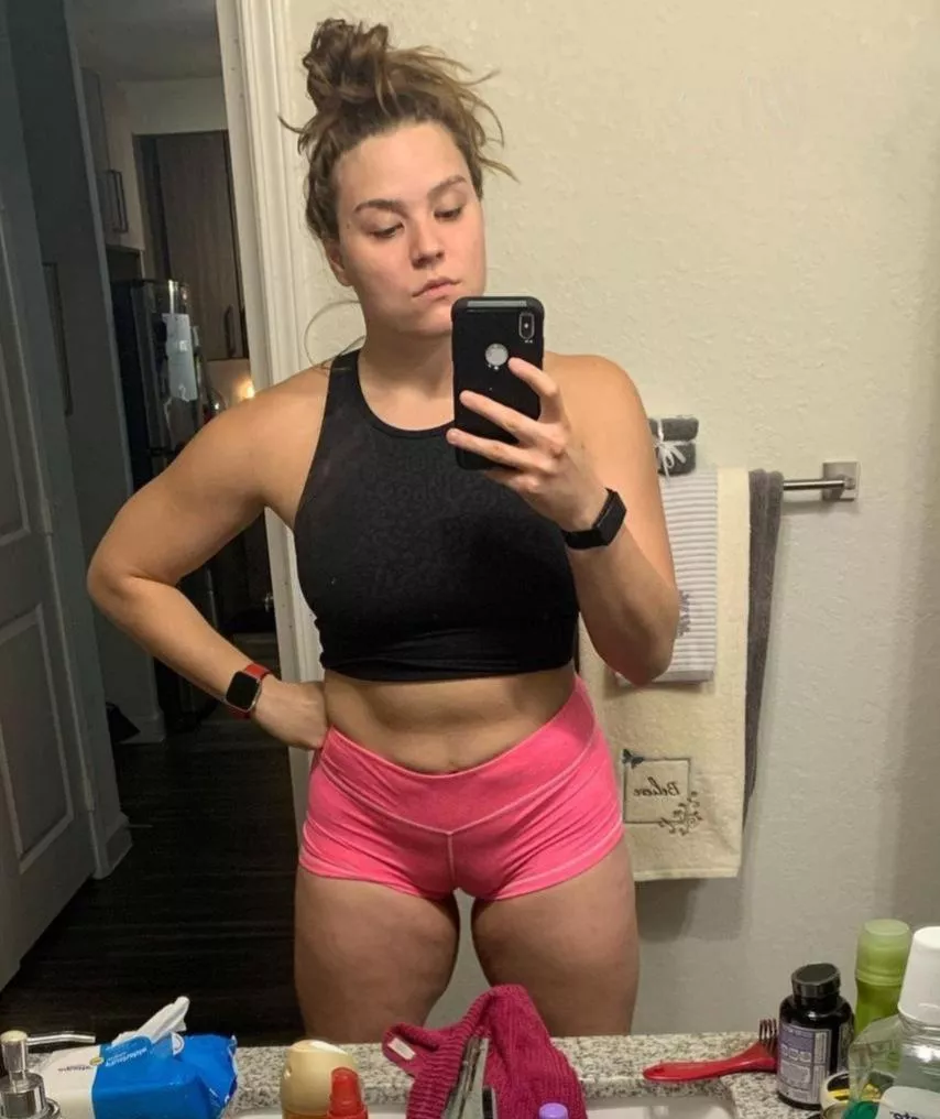 Ref Jess and her fat pussy posted by howiefelterbutt