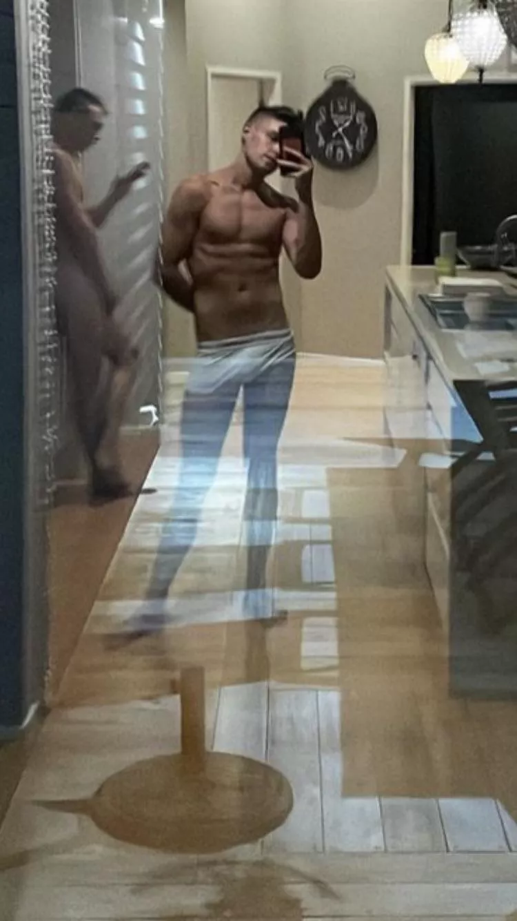 Reflection posted by danger_mouse4