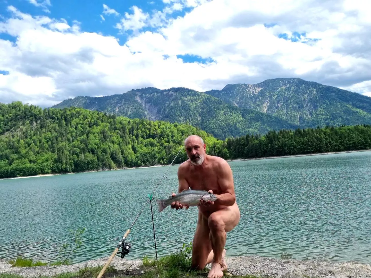 Regenbogenforelle 💪 posted by Andalmandal