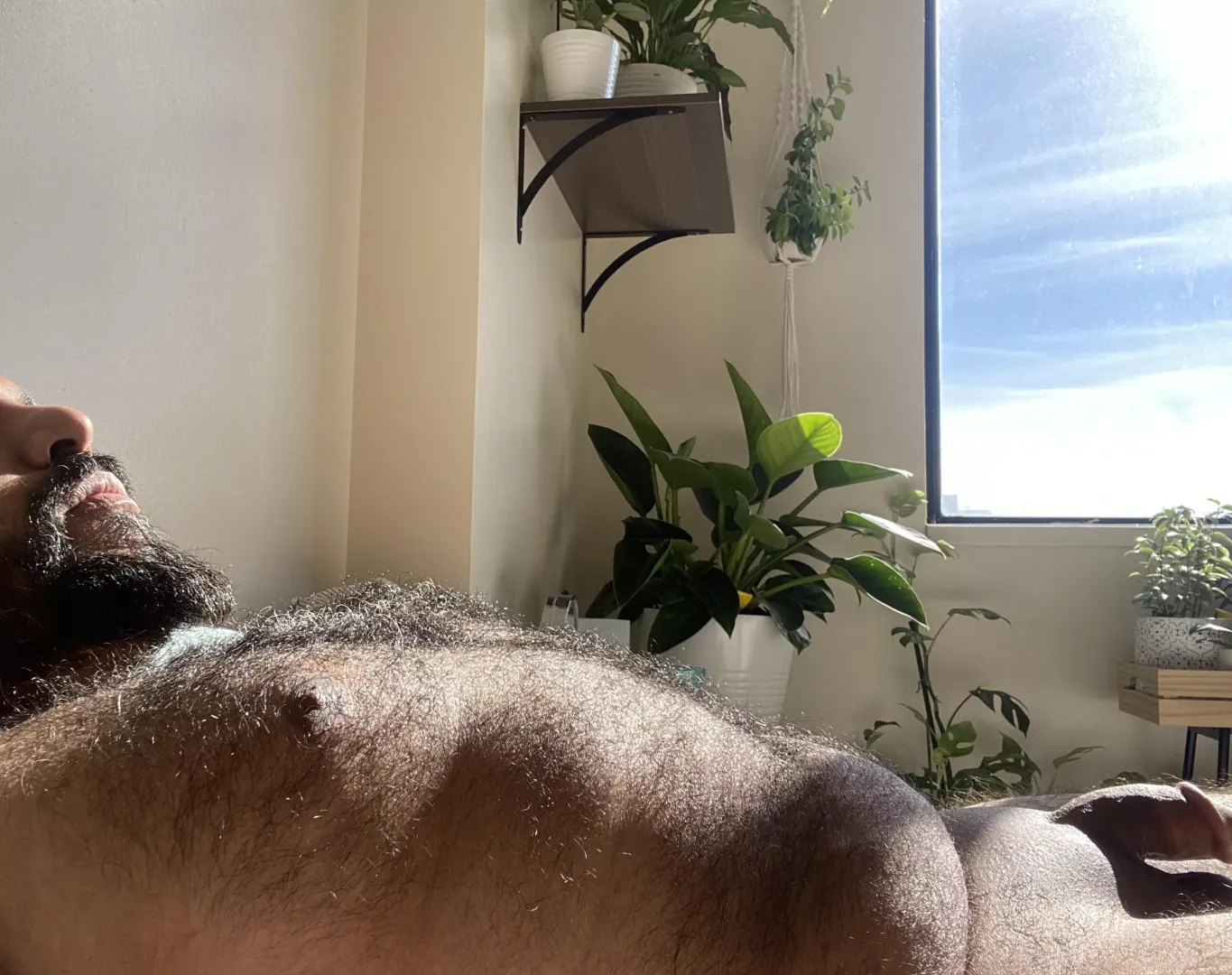 Relaxed posted by Farisoseven