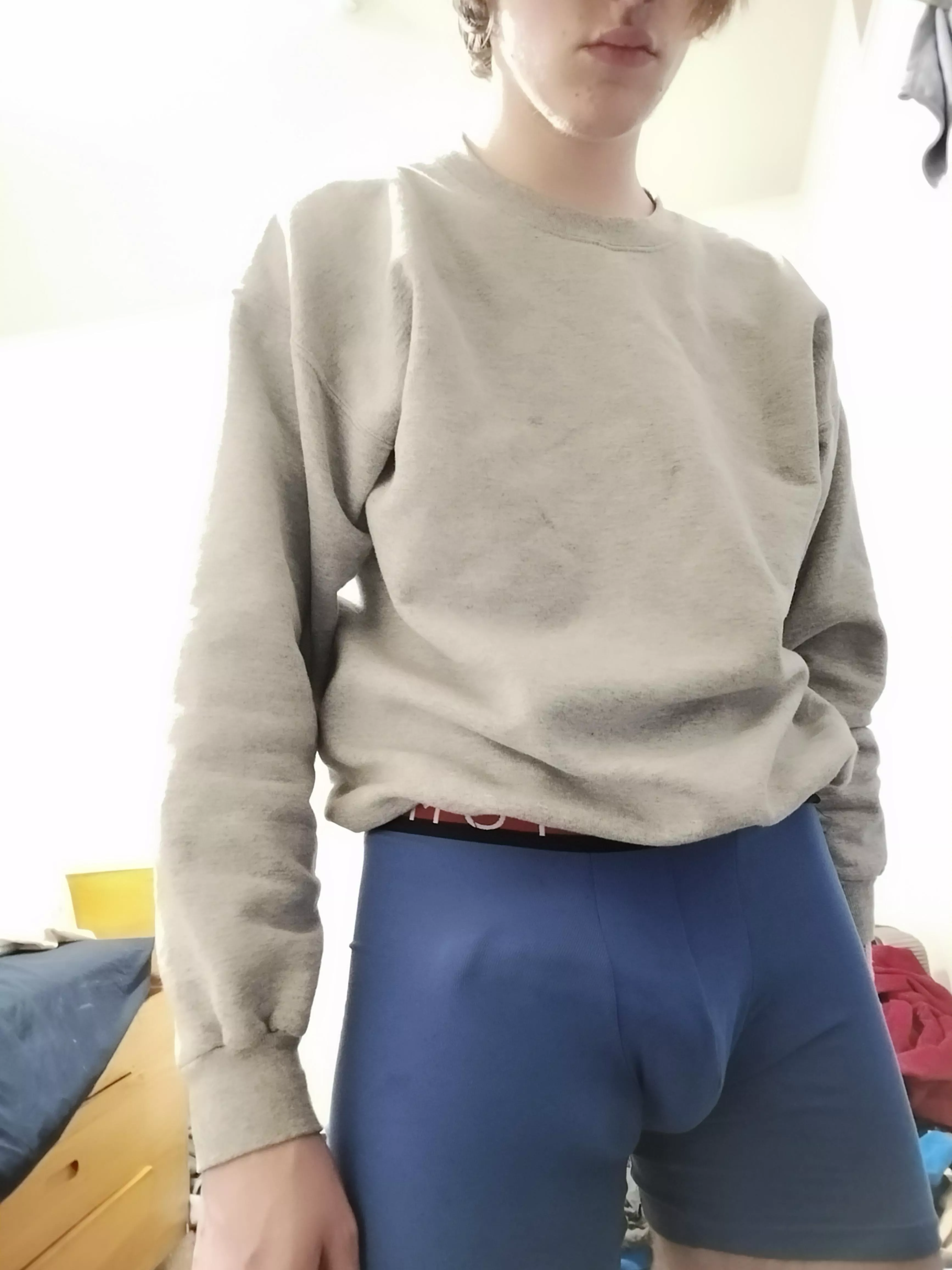 Relaxing Friday night posted by gandamsile69