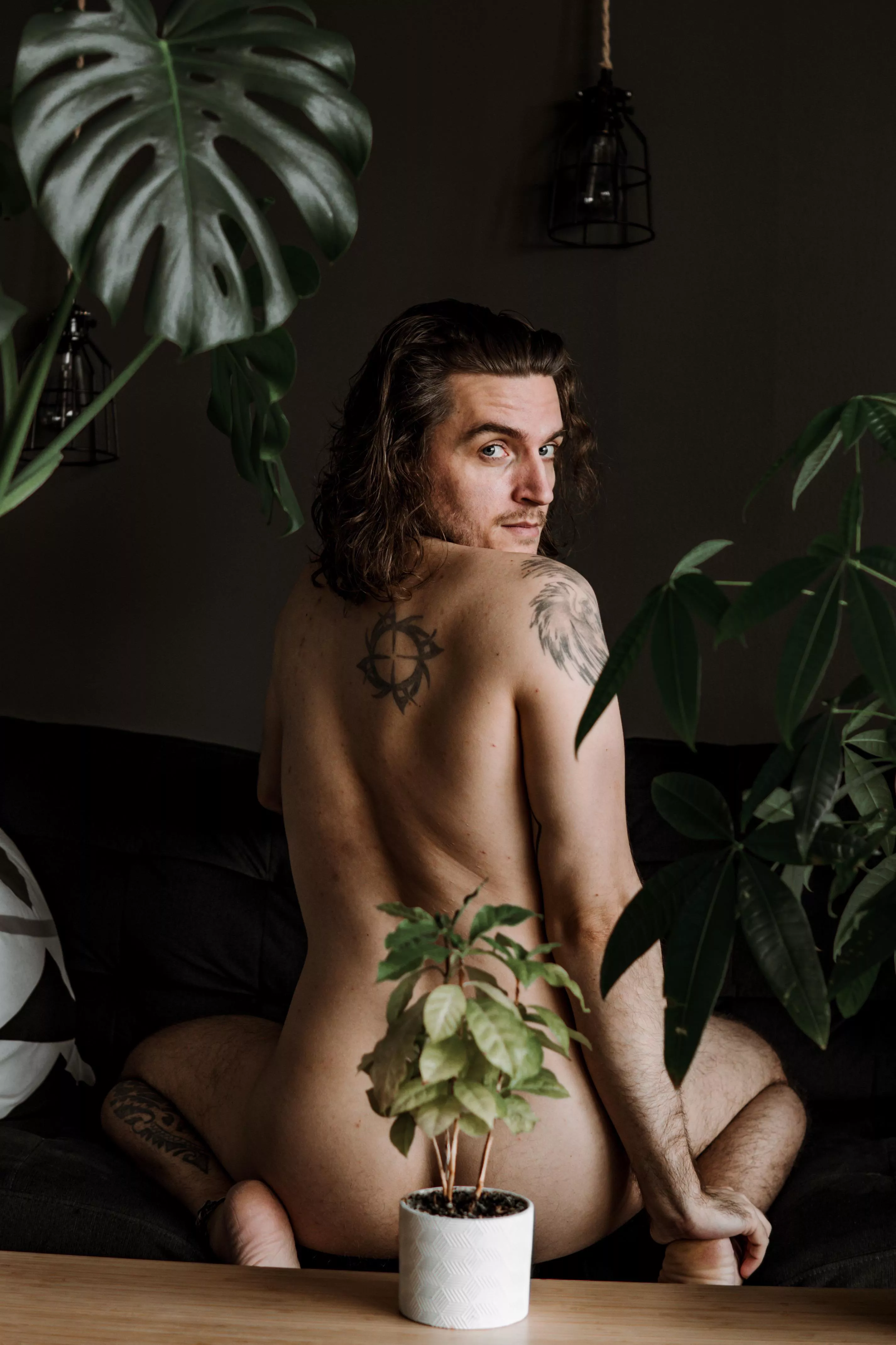 Remember to water your plants posted by SebastienRTeller