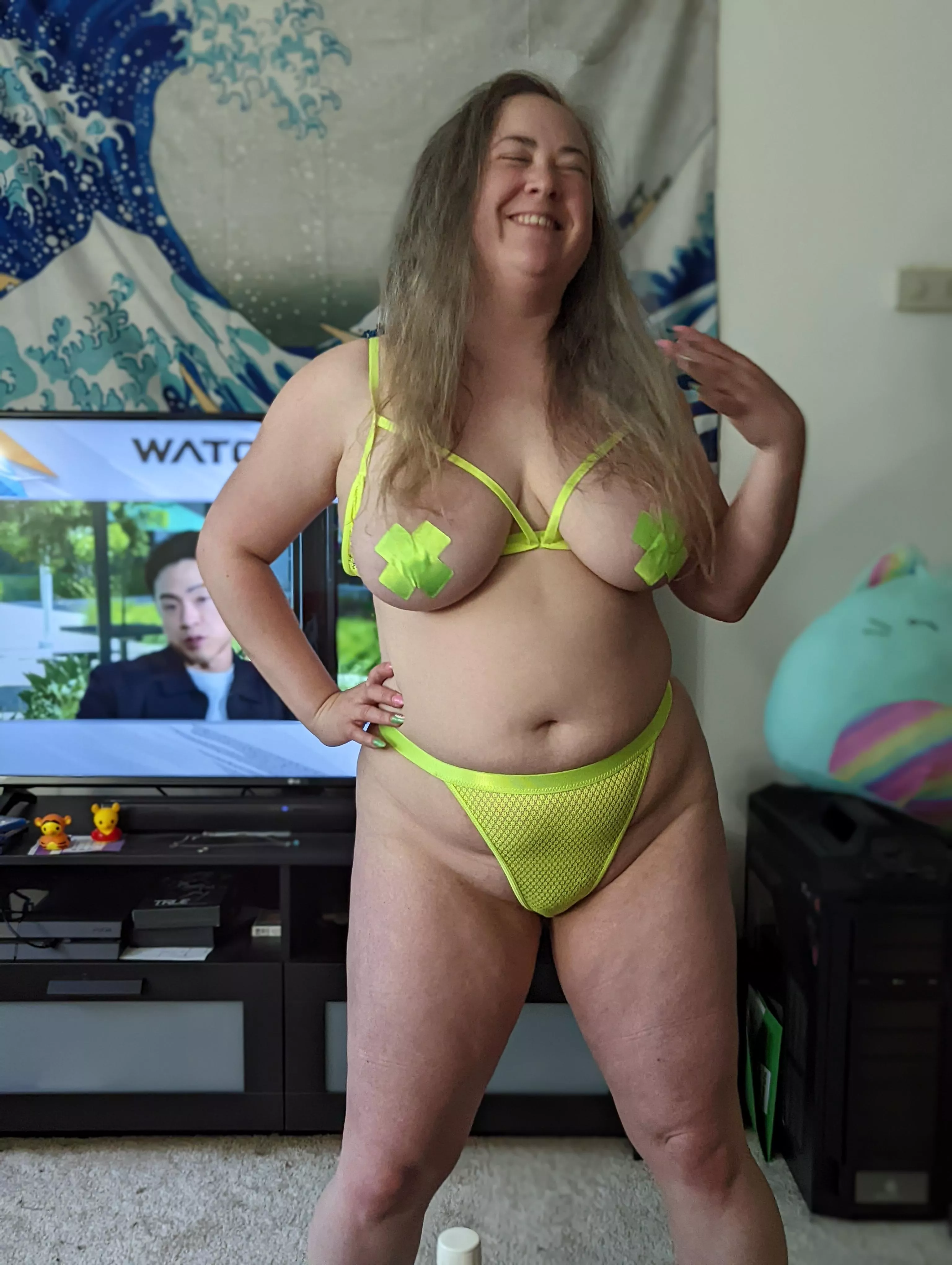 Remove the pasties and suck on my tits? posted by maddisoncarver