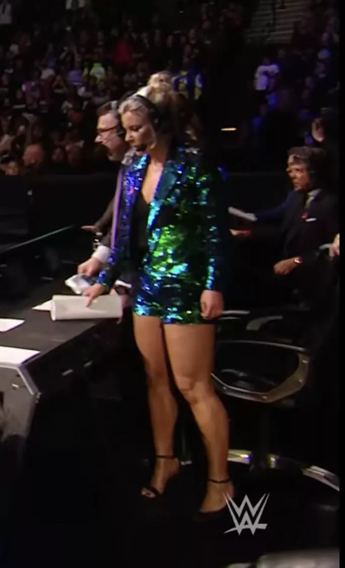 Renee paquette sexy legs🤤🥵 posted by Oldercelebadmire