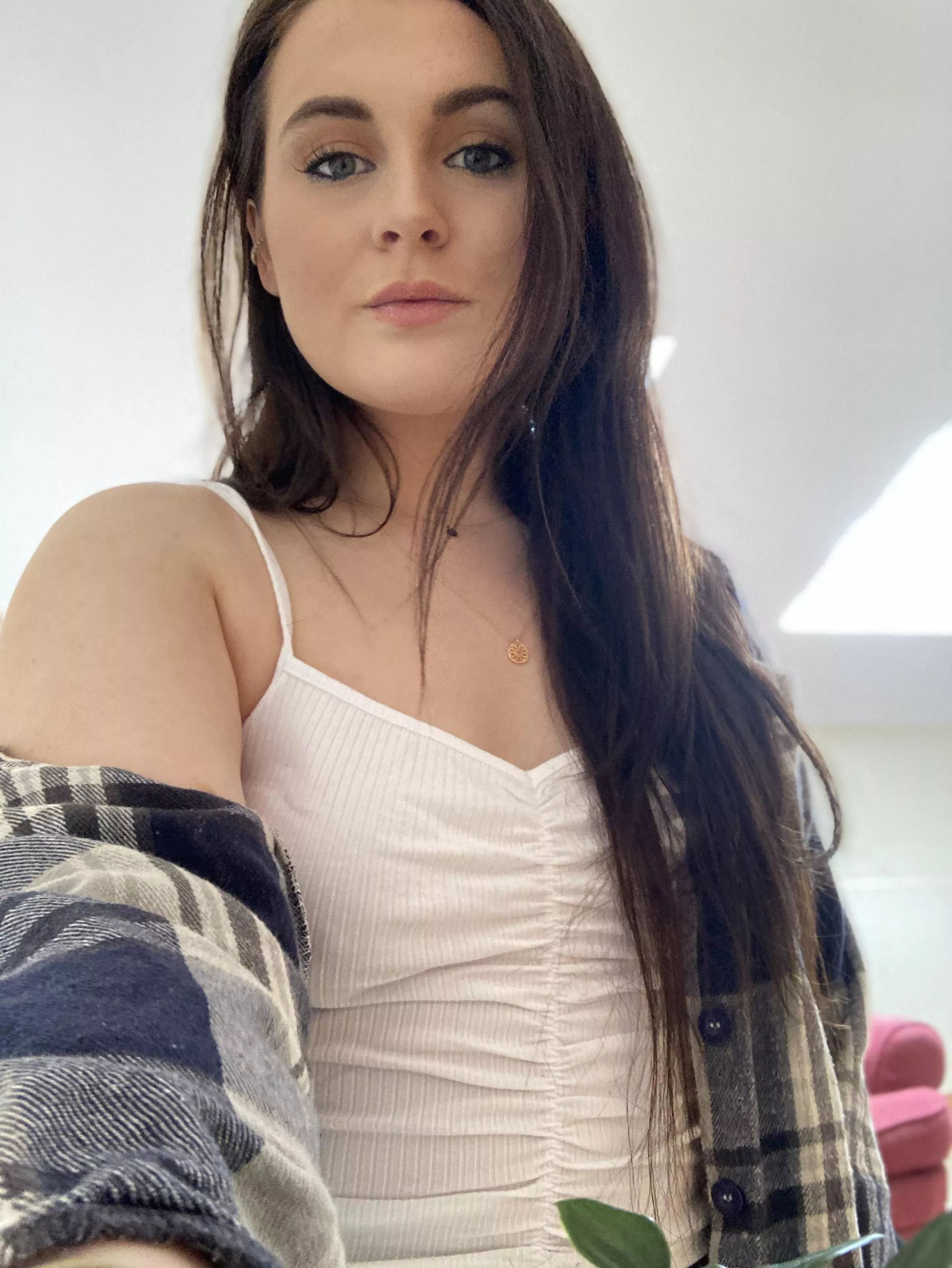 Repeat after me -I dedicate this day to Goddess. I will grasp every opportunity to tend to her needs. I am grateful for the opportunity to be of use. Goddess Sarah is my priority, today tomorrow & always. posted by Mindless_Bag1026