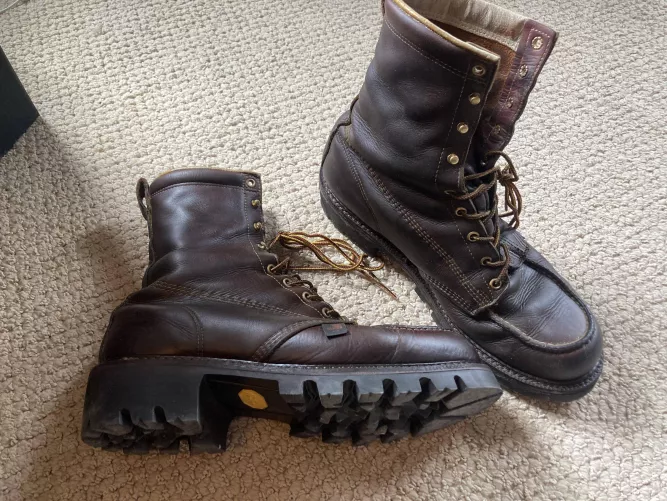 Resole by BenevolentPixel