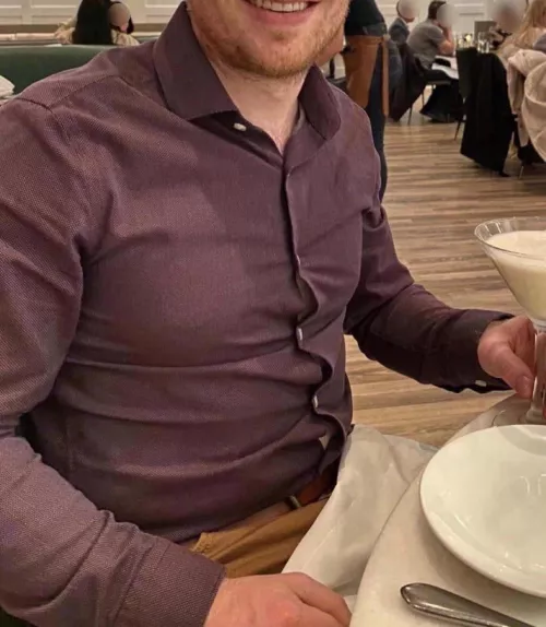 Respectful, experienced 28M visiting Fort McMurray, Alberta. Can host at the Radisson tonight. More about me in the comments. by OurSwingingEscapades