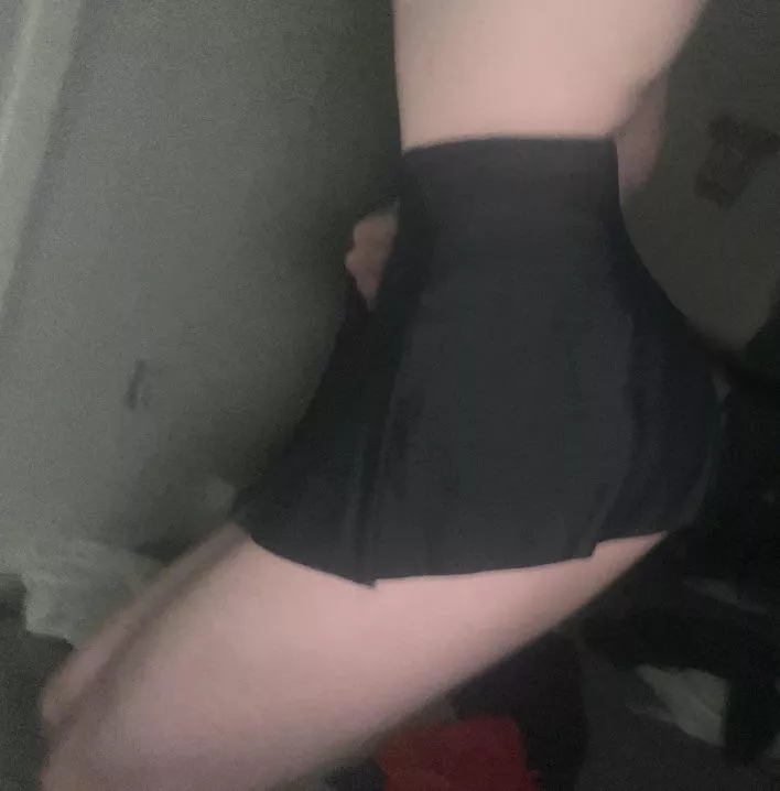 respectfully Im a whore even though I’ve never been with a guy😭 I bet it feels so good😍 posted by boyqueen11235