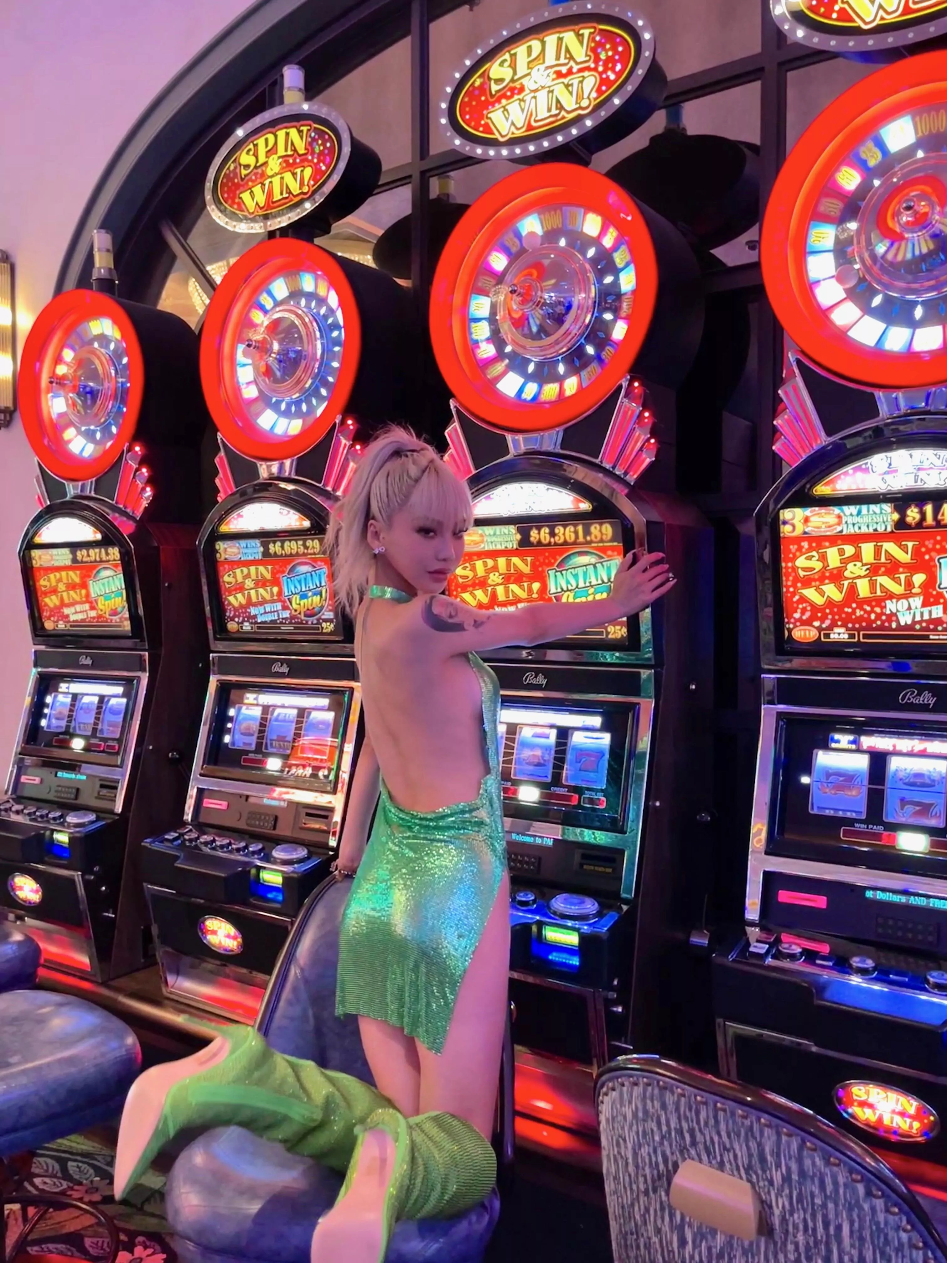 revealing posted by dollaryaoo