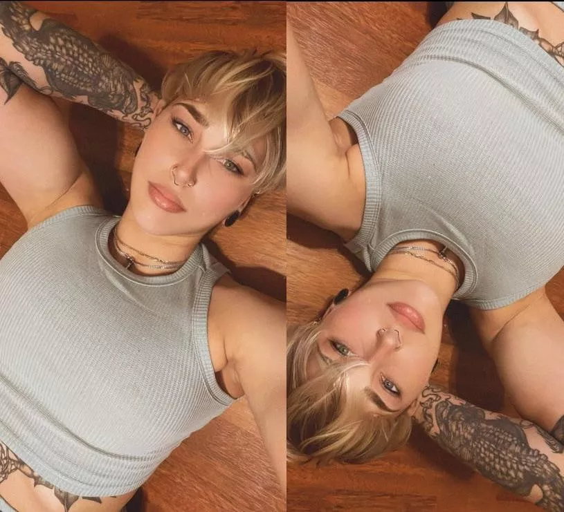 Rhea 🔥 posted by BigDaddyCool44