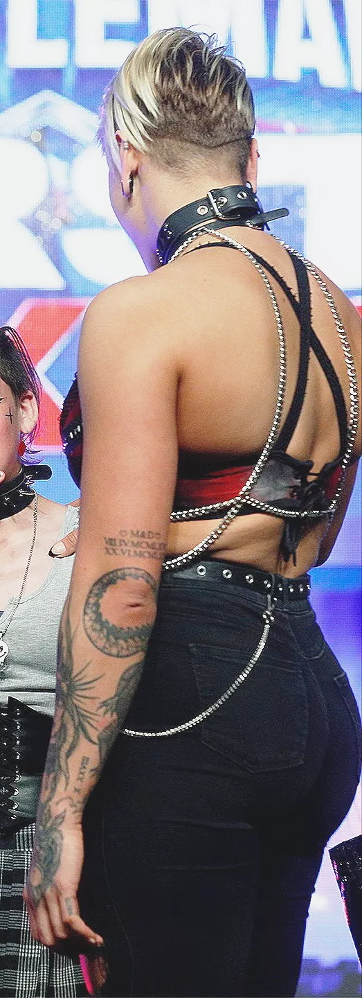 Rhea Ripley 🍑🍑 posted by SKeL420