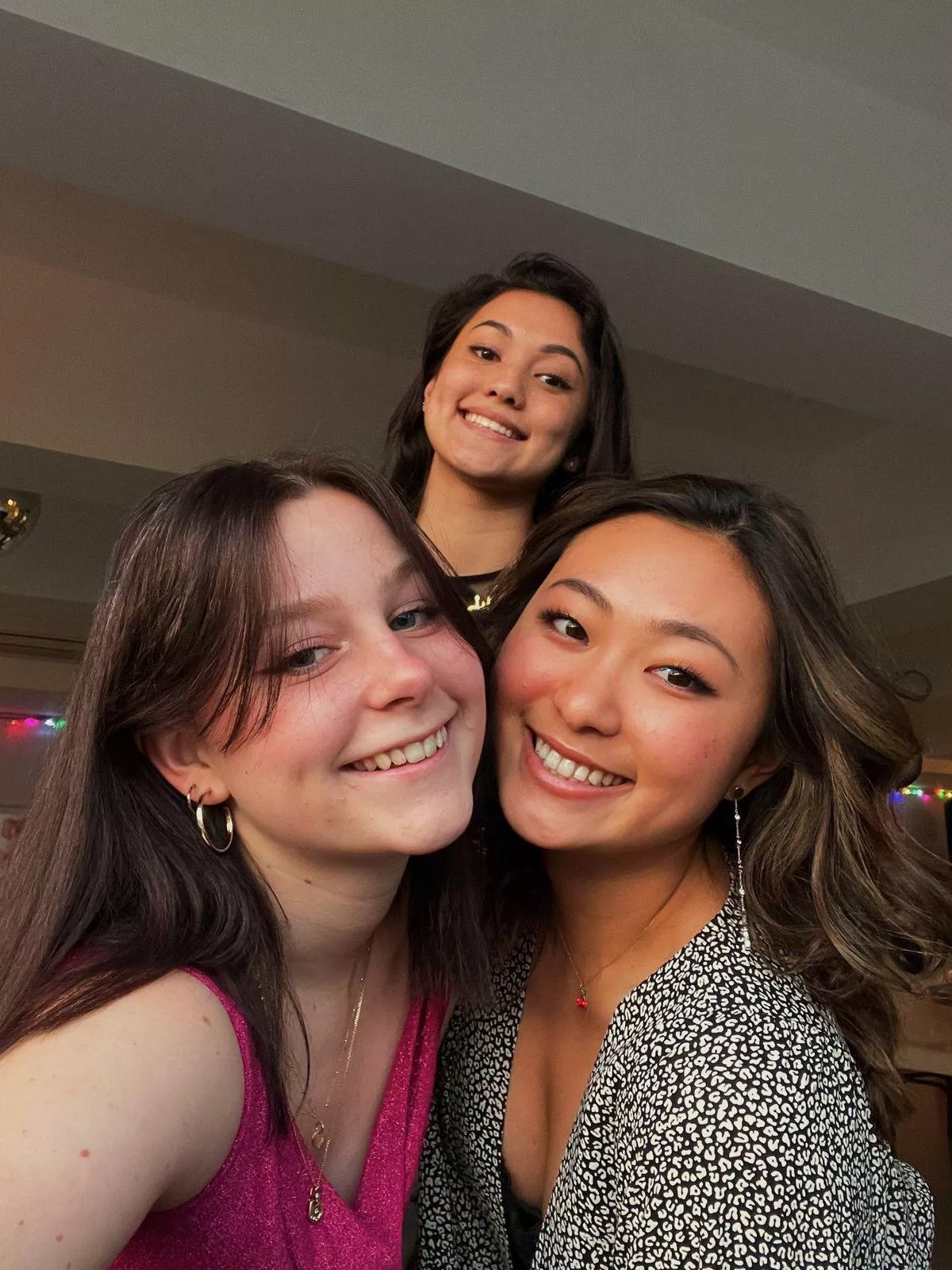 Rich chicks posted by GloomyCombination887