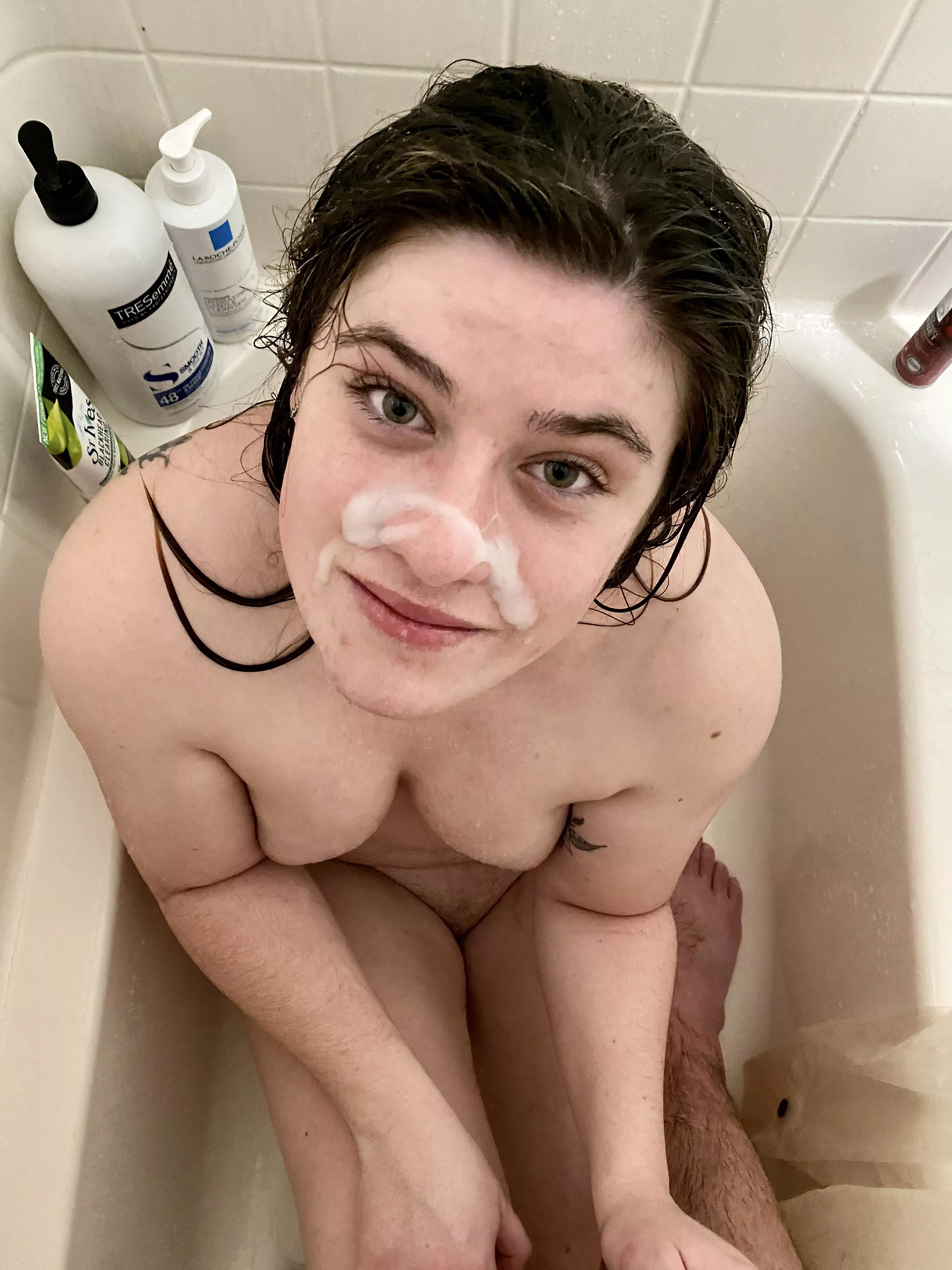 Right Across The Nose :) posted by BigAssAddiction