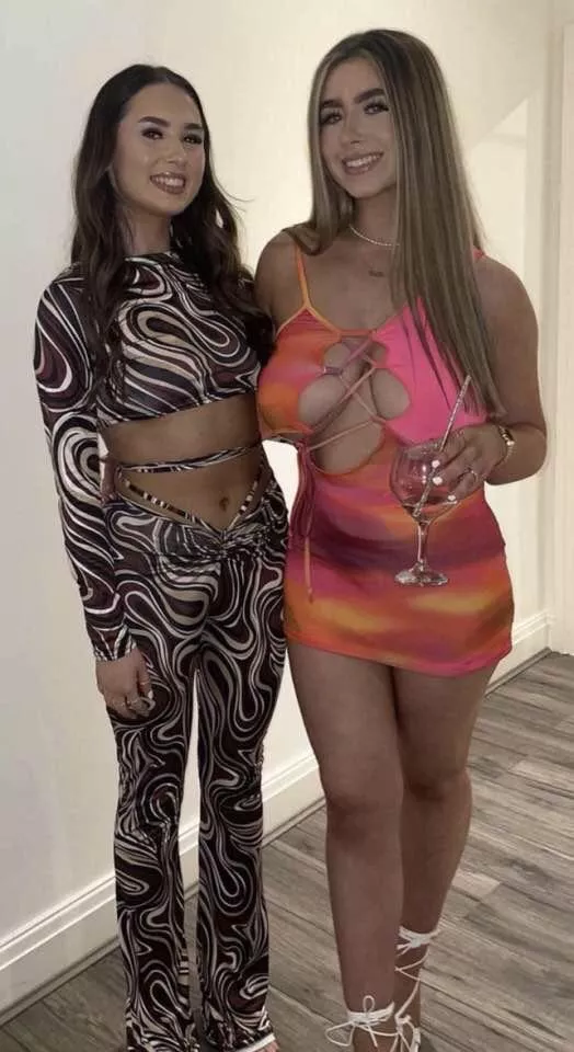 Right😍 posted by Hornylad2000uk