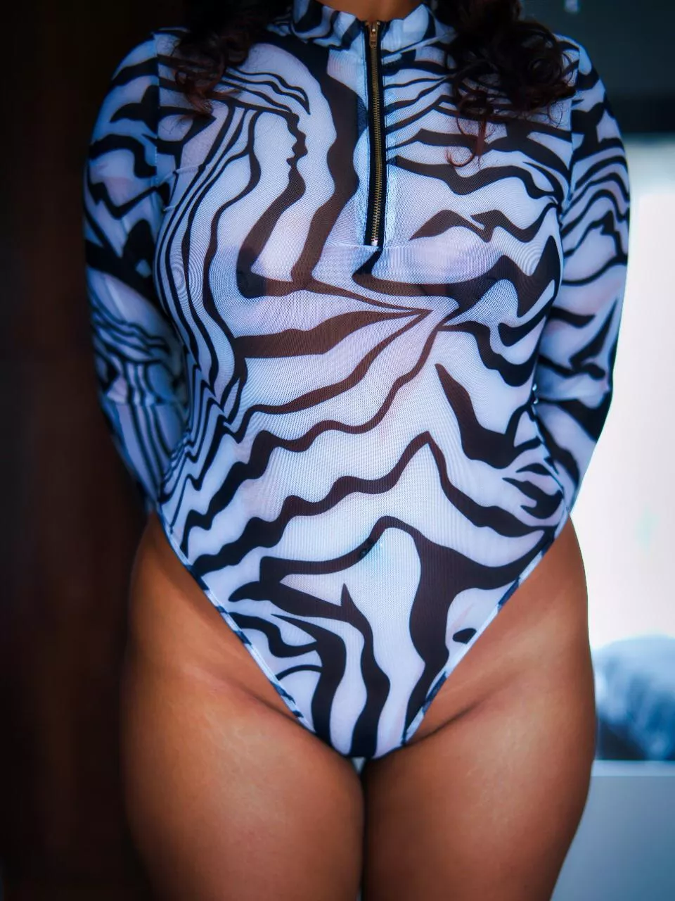 Rip my body suit with your [f]reaking teeth bebe 💦💦💦 posted by freakyindianbebe