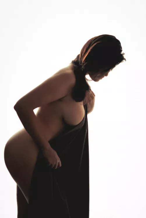 Riya in the White Abyss by wanderbee_wubbalubba