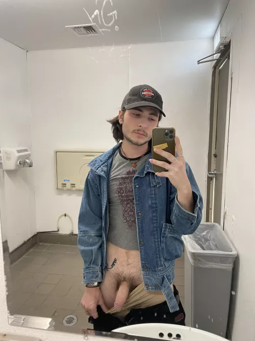 road trippin 🥴 by No-Tax-5465