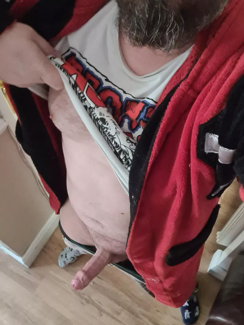 Rocking my work from home look posted by necromancers-raven