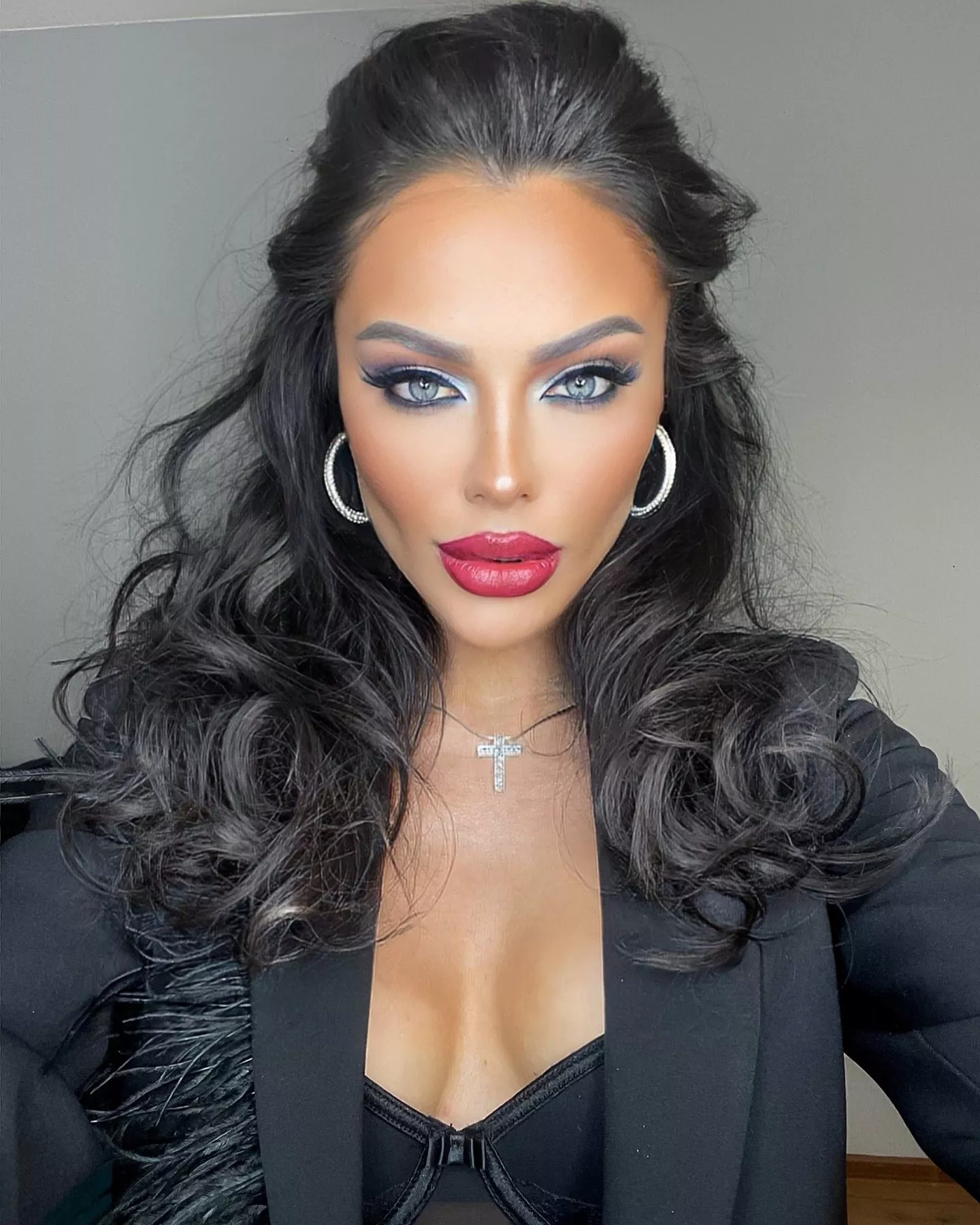 Romanian Beauty posted by gooningaccount