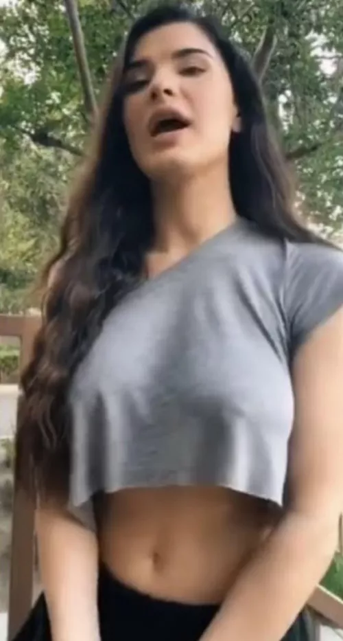 Room to move by hilobo7