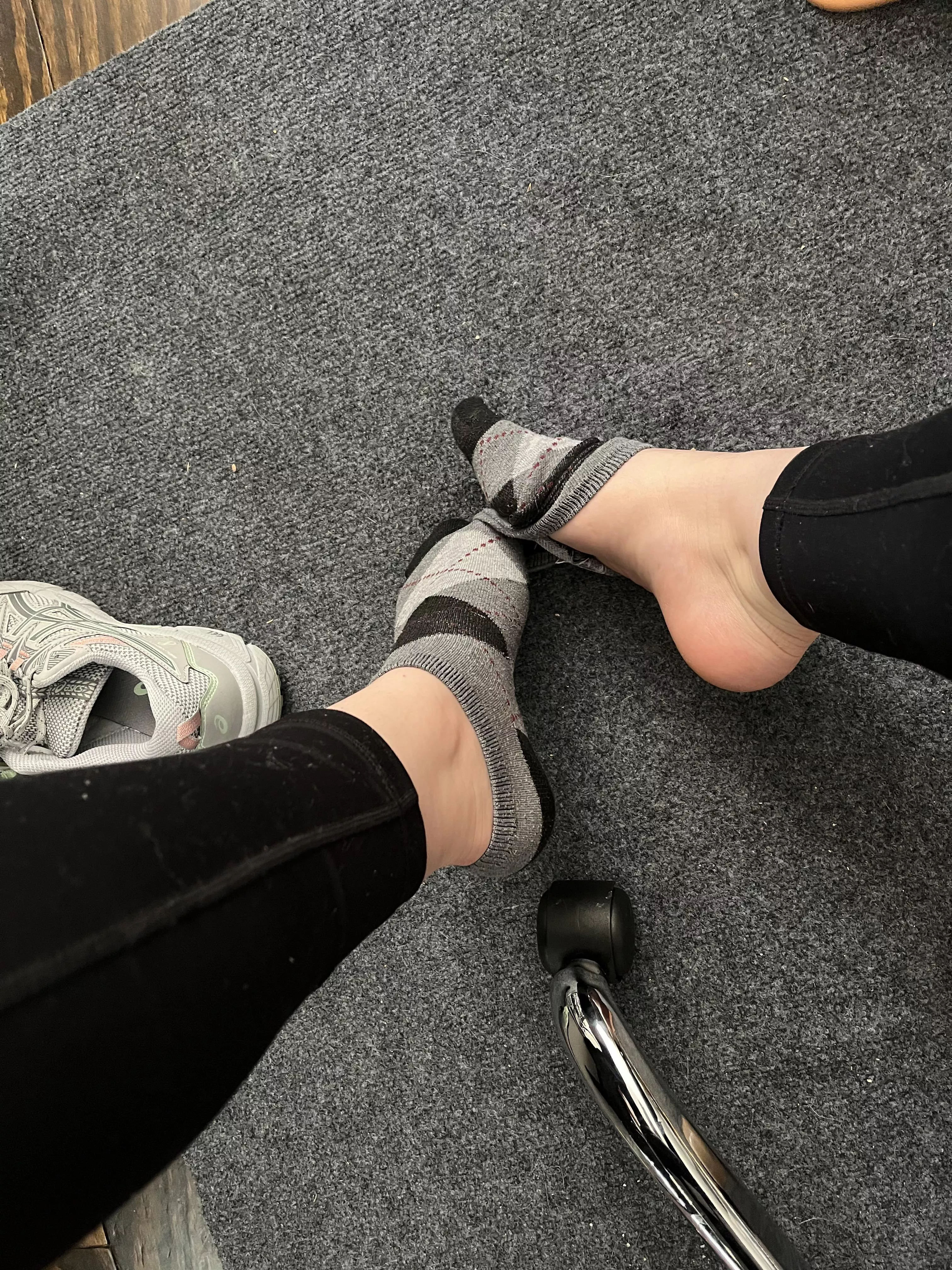 Rough day, kiss them and make it better? posted by thevoiceswithin