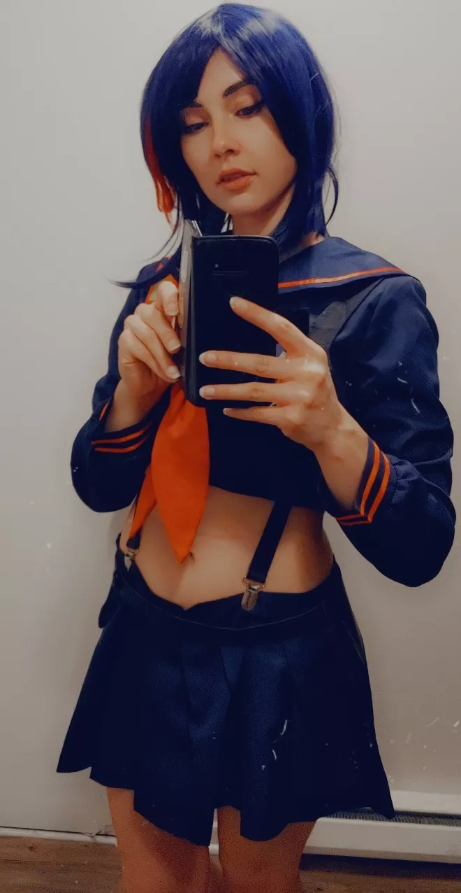 Ryuko from Kill la Kill ♥ excited to dress up for the cons this year! posted by Thalestriss
