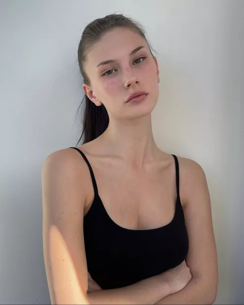 Sabina Model by palexaxelap