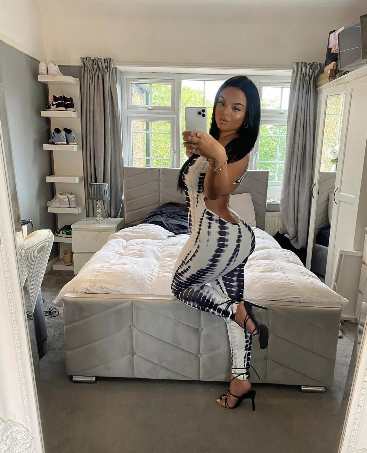 Sabrina posted by salatvlad