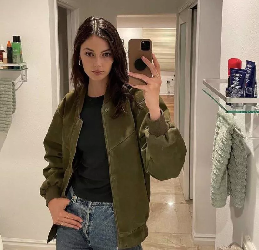 Sadie Newman posted by bobbyUP-MKII