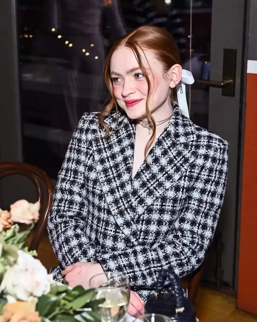 Sadie Sink posted by GlamMetalLion