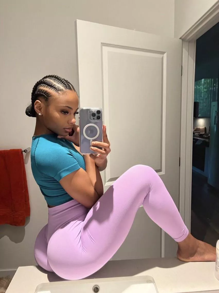 Safffronnn posted by dreadlockrastah