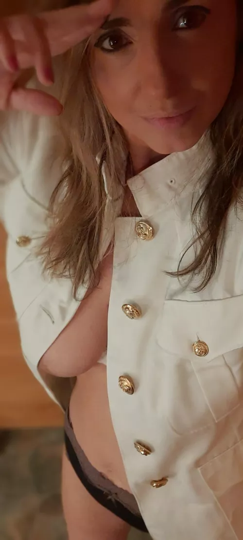 🤎🤎SALUTE: ATTENTION🤎🤎 by MissPaige76